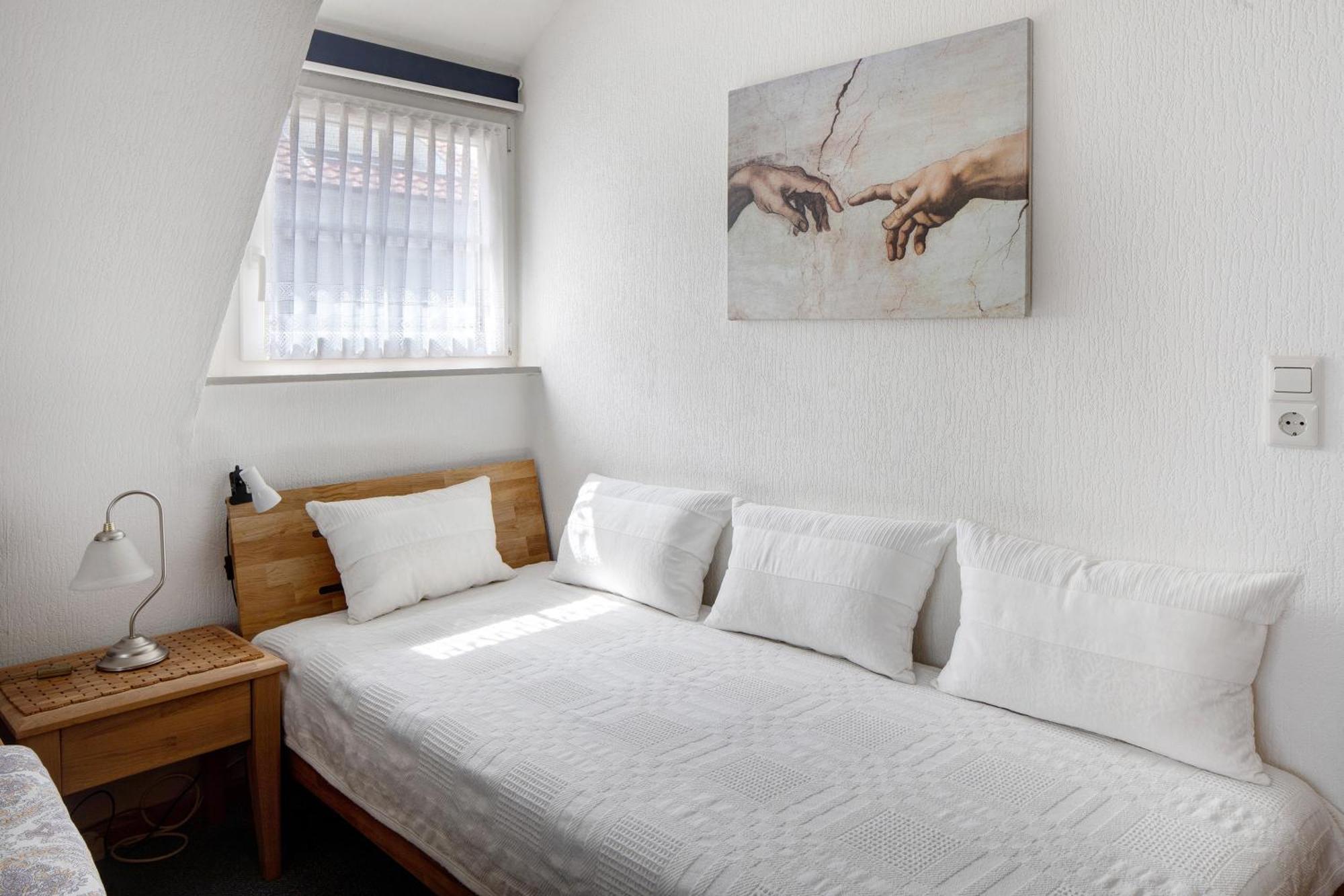 Apartament Hoell *